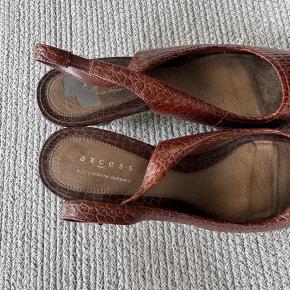 Vintage Axcess Liz Claiborne Brown Croc Leather Peeptoe Slingback Heels Size 9 - Picture 8 of 12
